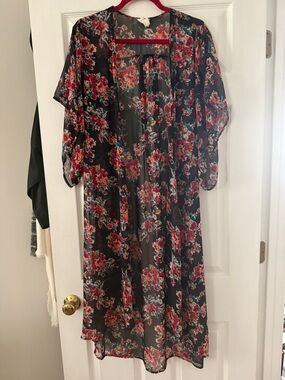 Black Floral Sheer Kimono - Women's Lightweight Layer